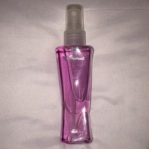 Bath & Body Works! Secret Wonderland body spray